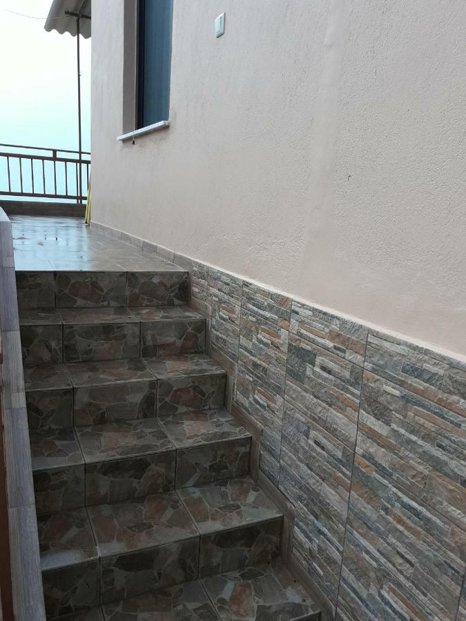 Dimitra'S Garden Villa Kallirakhi Bagian luar foto